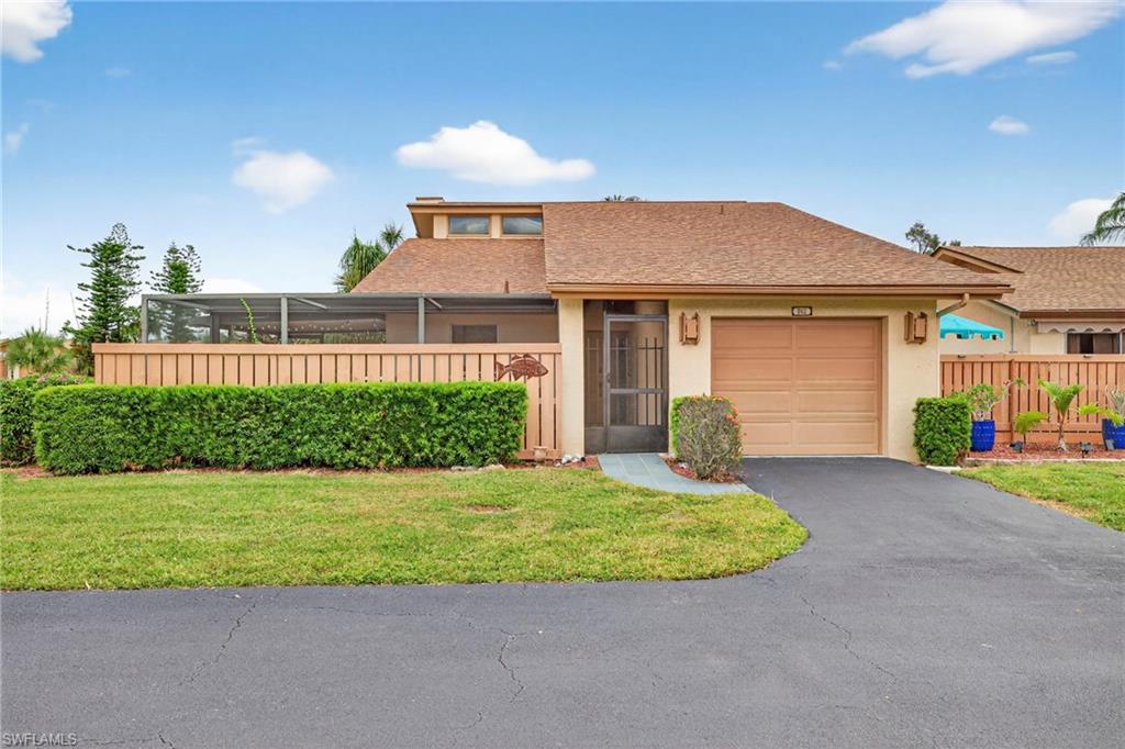 6411 Royal Woods DR, FORT MYERS FL 33908