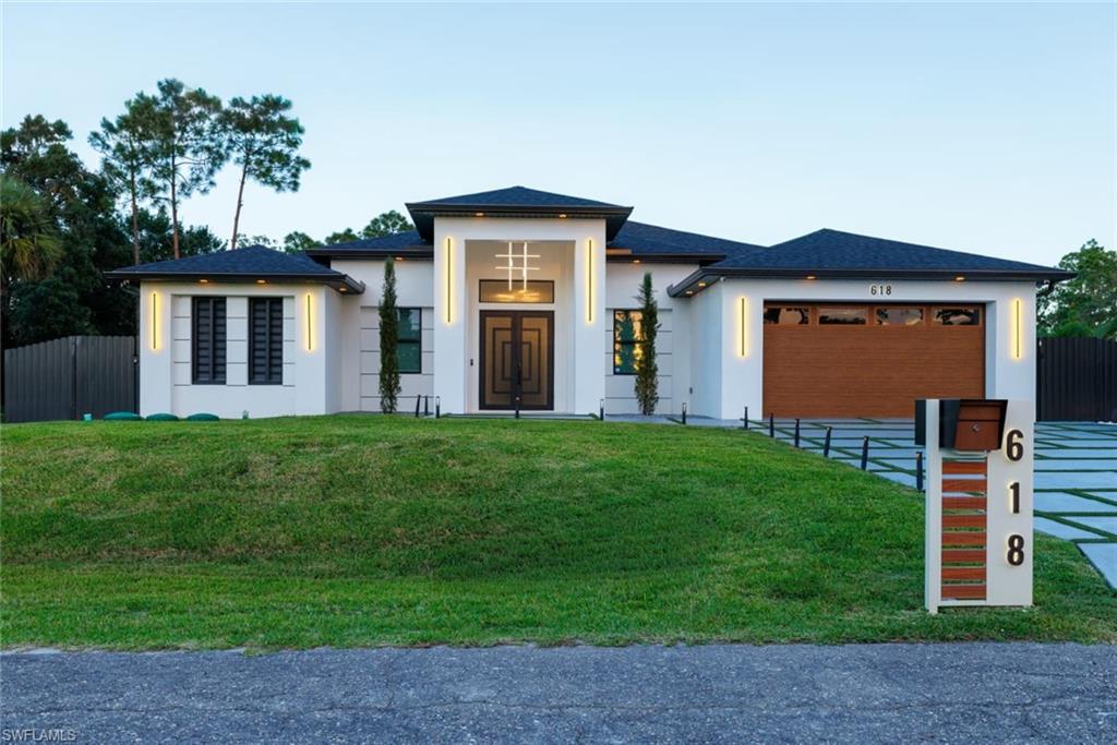 618 North AVE, LEHIGH ACRES FL 33972