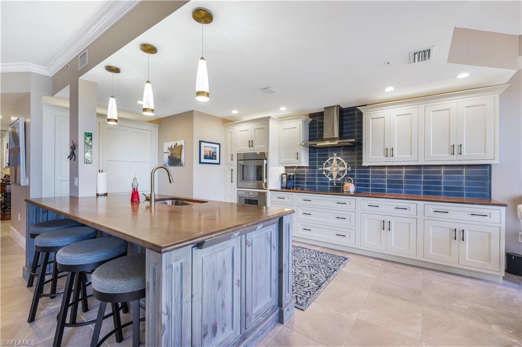 6081 Silver King BLVD # 404, CAPE CORAL FL 33914