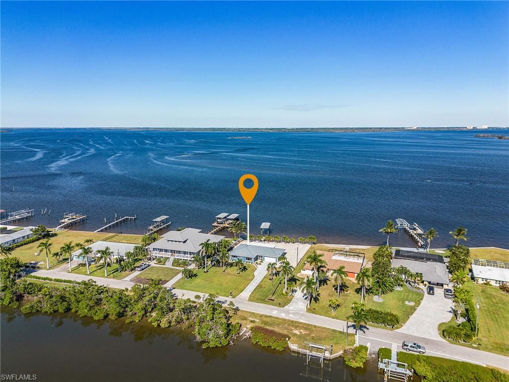 2192 8th AVE, ST. JAMES CITY FL 33956