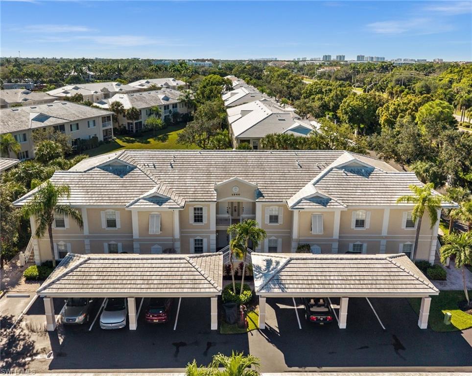 1340 Sweetwater CV # 202, NAPLES FL 34110