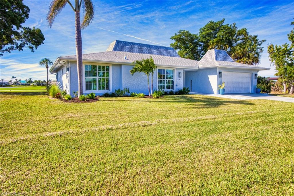 951 Sand Castle RD