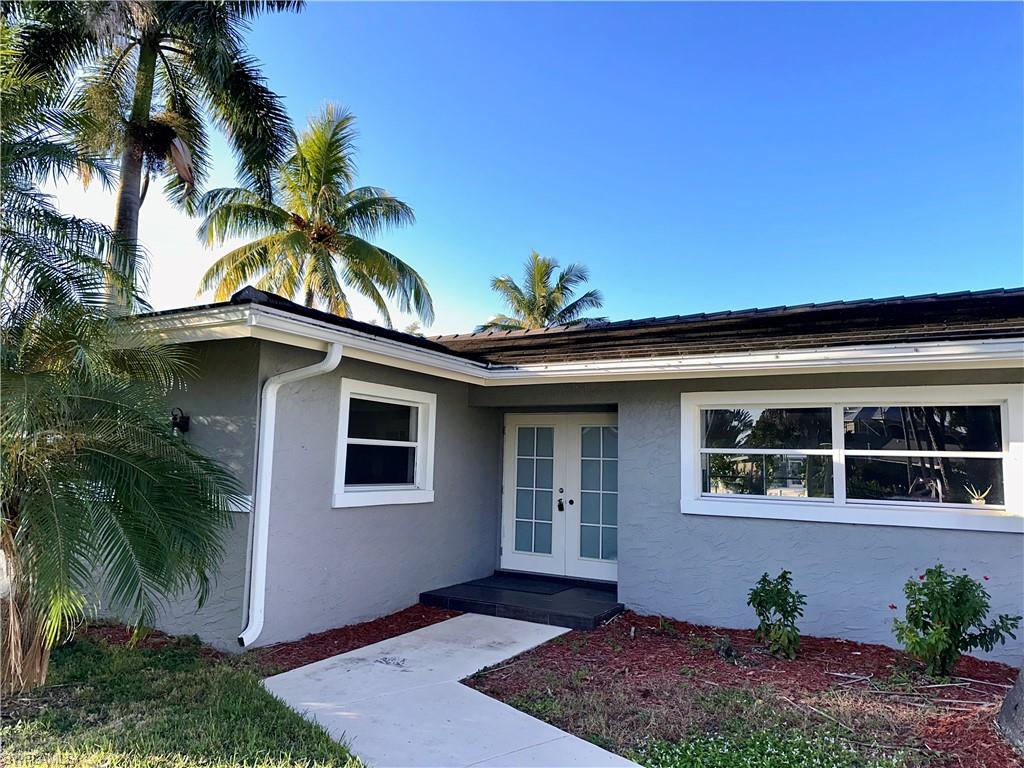 6187 Island Park CT, FORT MYERS FL 33908