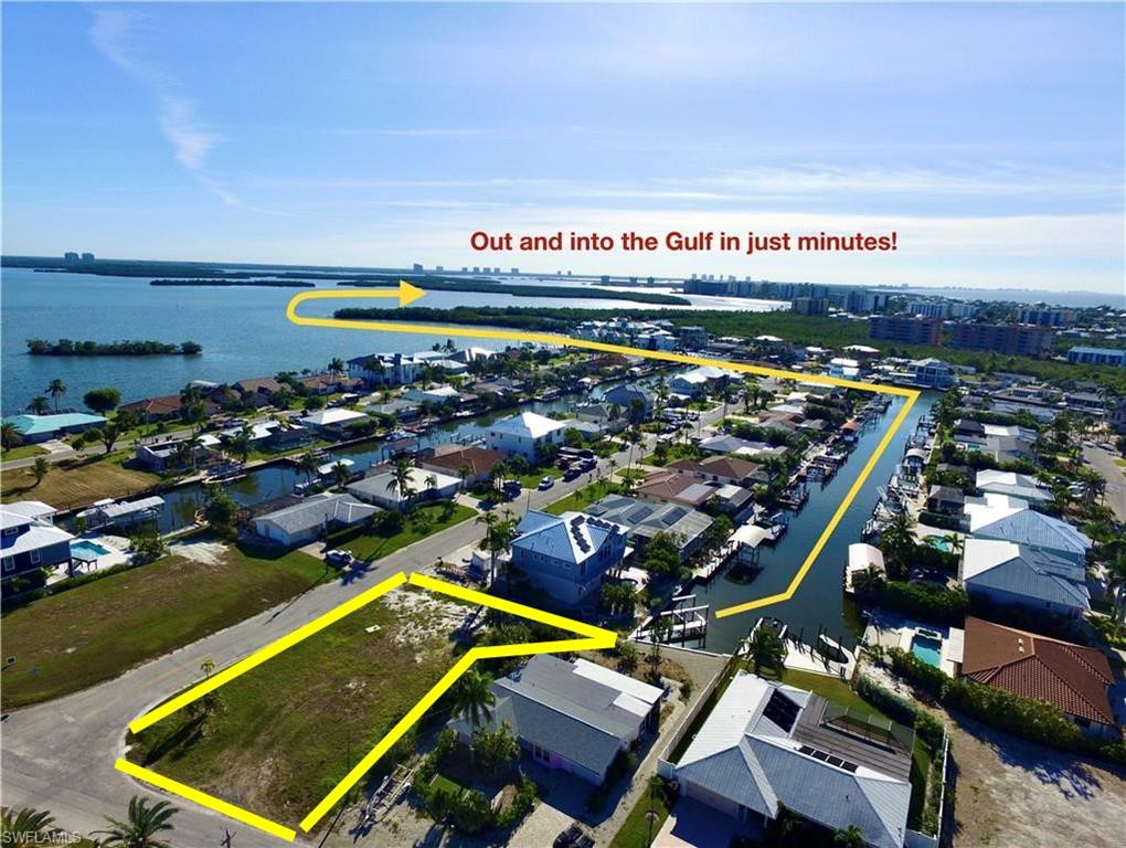 264 Albatross ST, FORT MYERS BEACH FL 33931