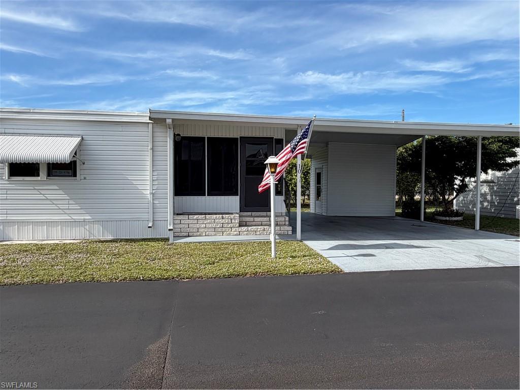 10 Blue Skys DR, NAPLES FL 34104