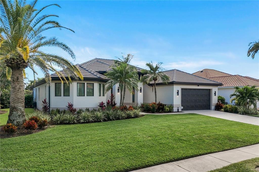 1812 Lagoon LN, CAPE CORAL FL 33914