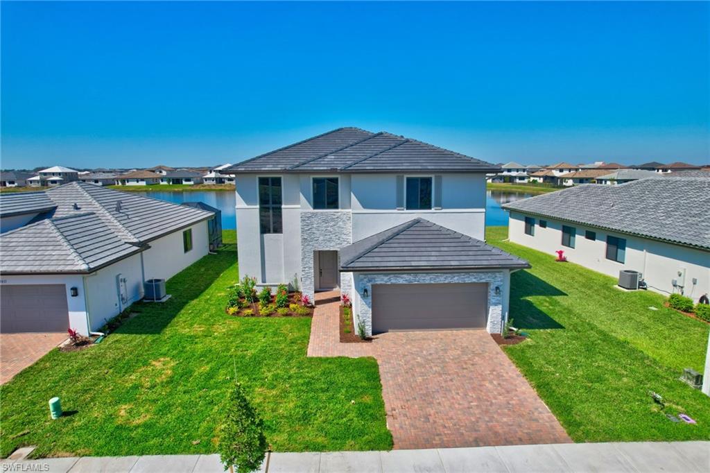 5007 Ofanto LN, AVE MARIA FL 34142