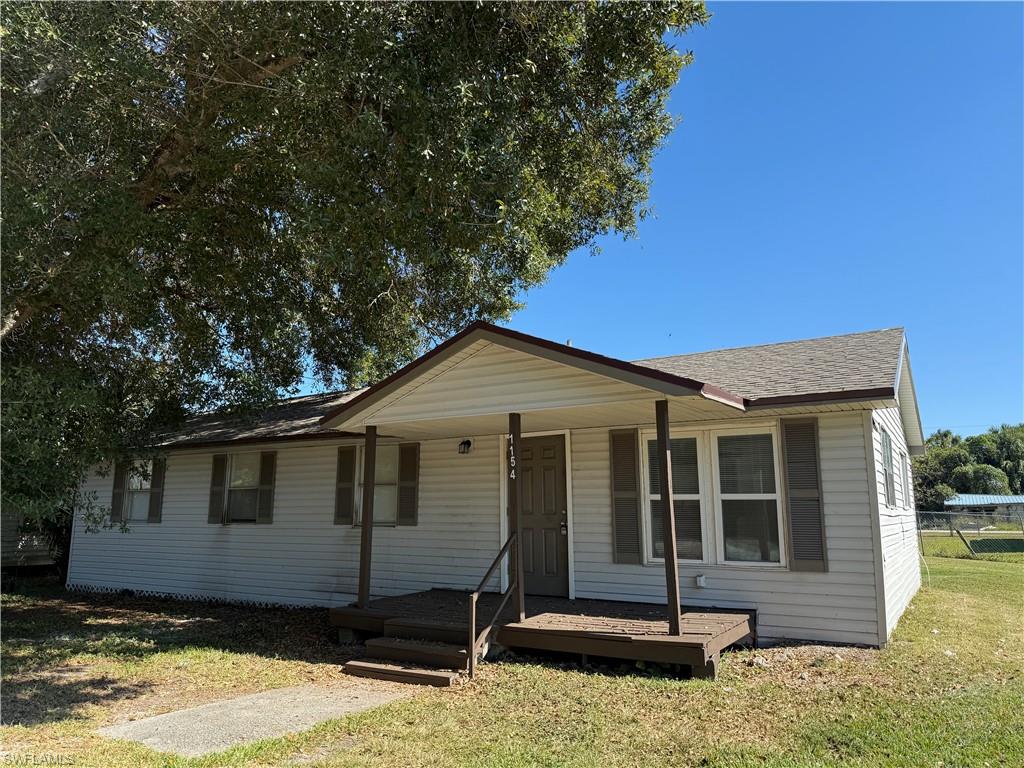 1154 Gamble ST, MOORE HAVEN FL 33471