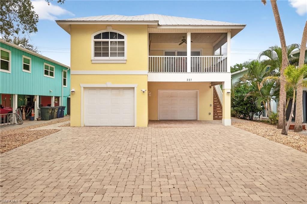 227 Mango ST, FORT MYERS BEACH FL 33931