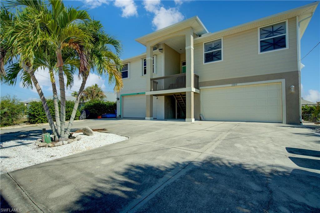 3184 Stringfellow RD, ST. JAMES CITY FL 33956