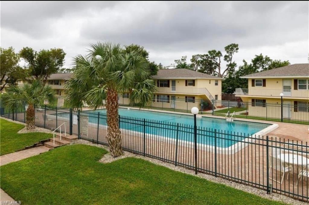 3325 Airport RD N # L2, NAPLES FL 34105