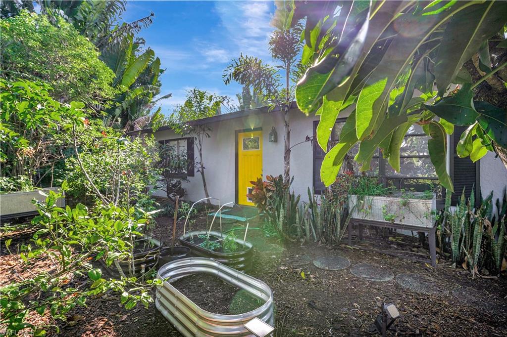 5887 Kingfish RD, BOKEELIA FL 33922