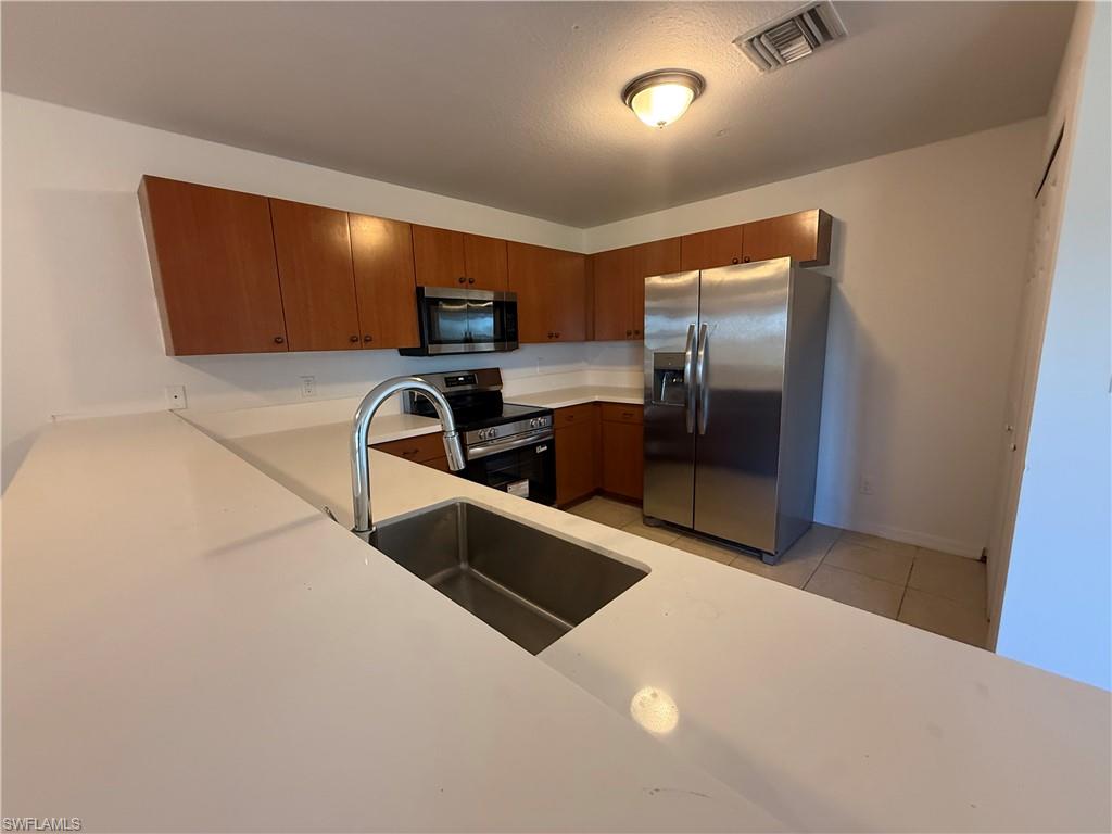 521 Orchard Park DR, CLEWISTON FL 33440