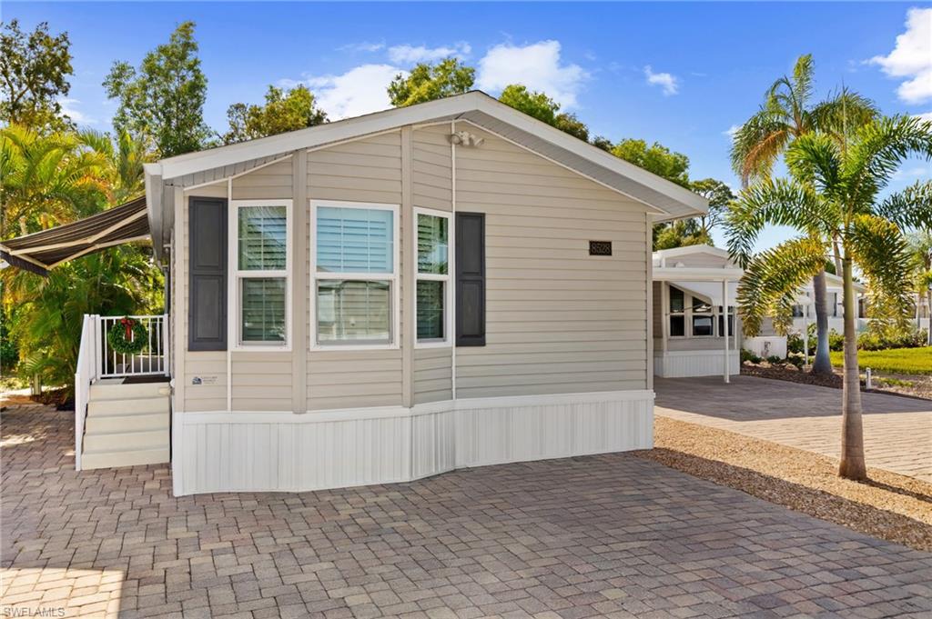 8528 Pepperwood DR, ESTERO FL 33928