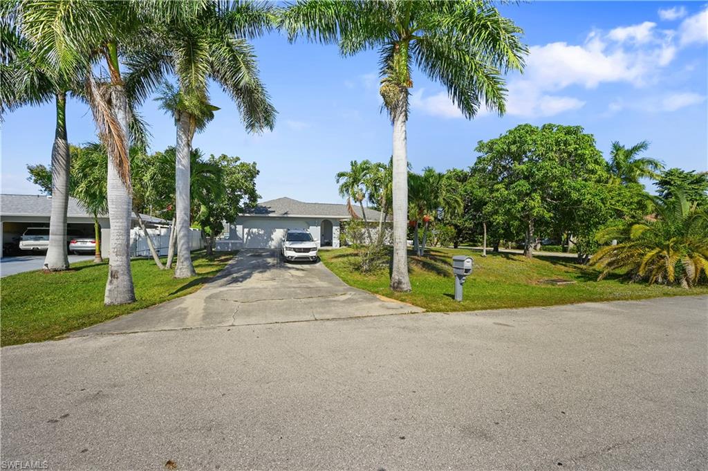 1721 SE 21st TER, CAPE CORAL FL 33990