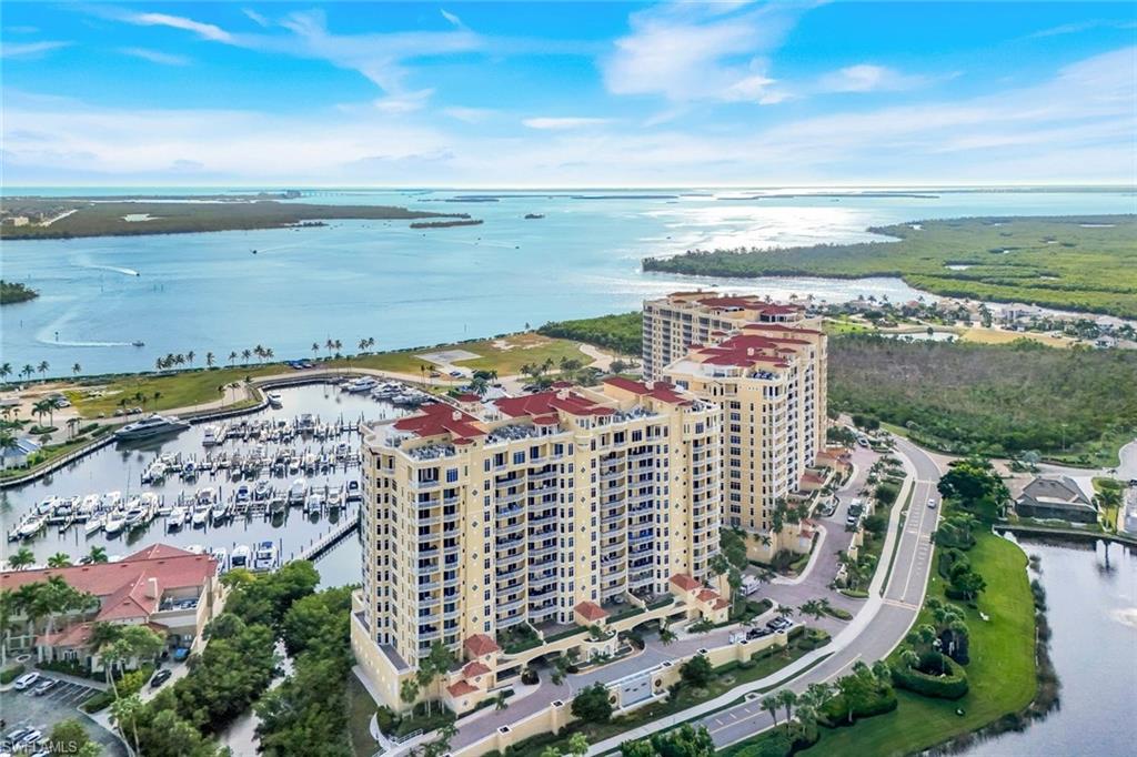 6021 Silver King BLVD # 203, CAPE CORAL FL 33914