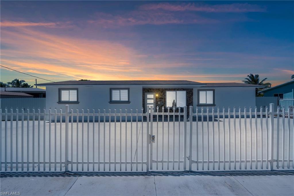 2900 NW 179th ST, MIAMI GARDENS FL 33056