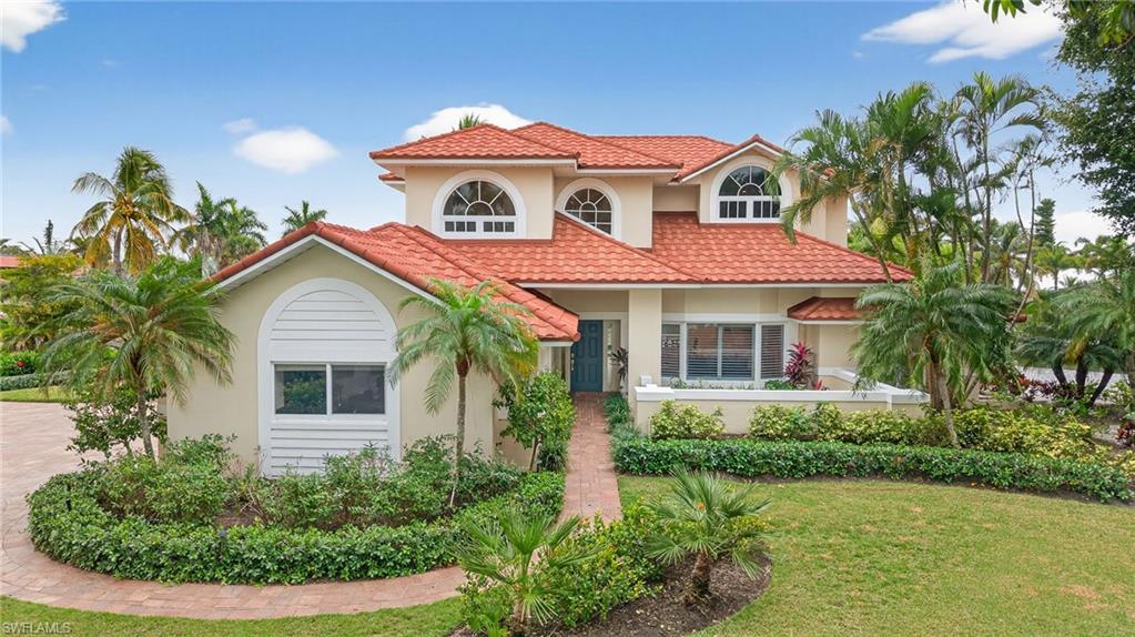 819 Tulip LN, SANIBEL FL 33957