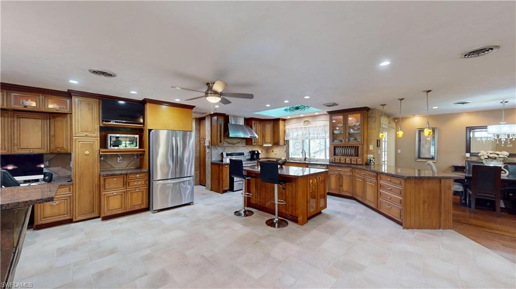 1487 Bass LN, FORT MYERS FL 33919