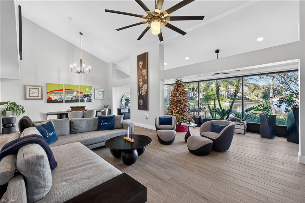 4711 S Landings DR, FORT MYERS FL 33919