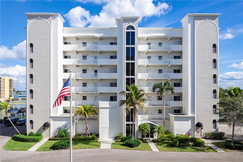 4331 Bay Beach LN # 651, FORT MYERS BEACH FL 33931