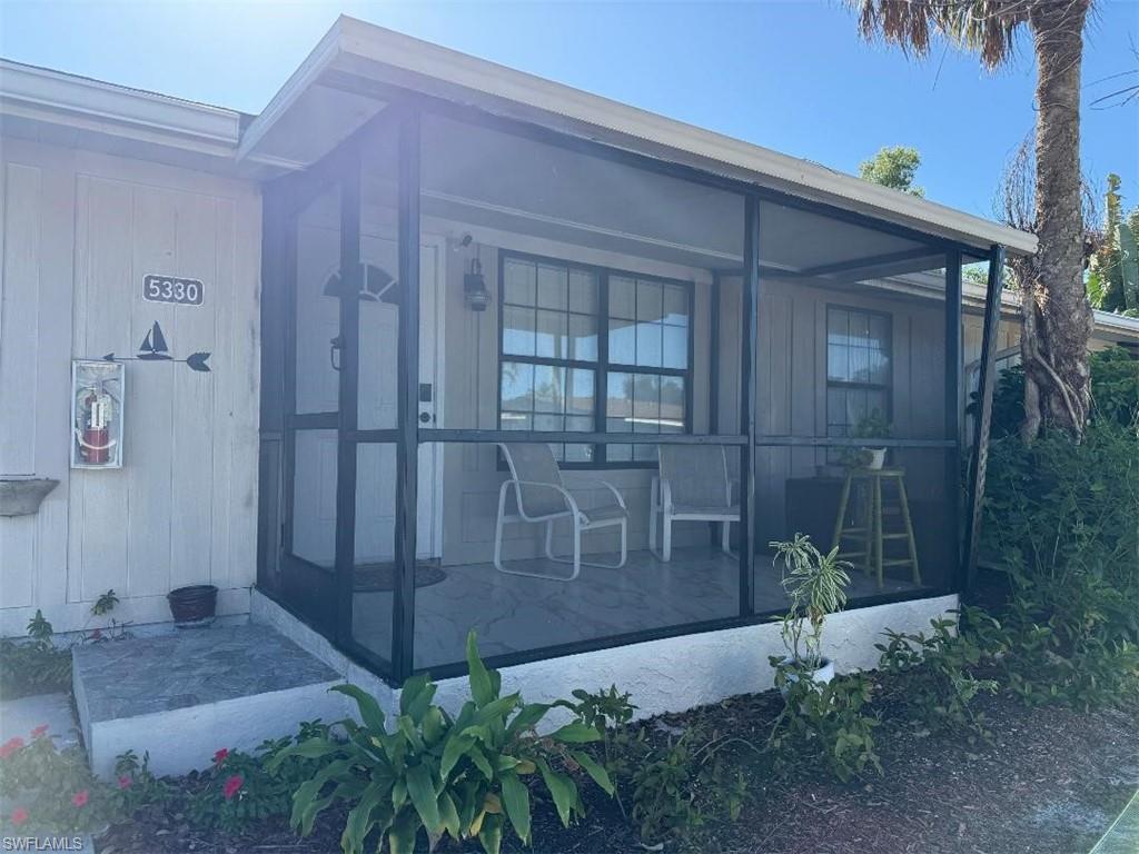 5330 Treetops DR # F4, NAPLES FL 34113