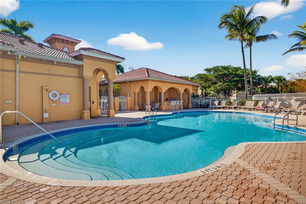 15585 Ocean Walk CIR 215