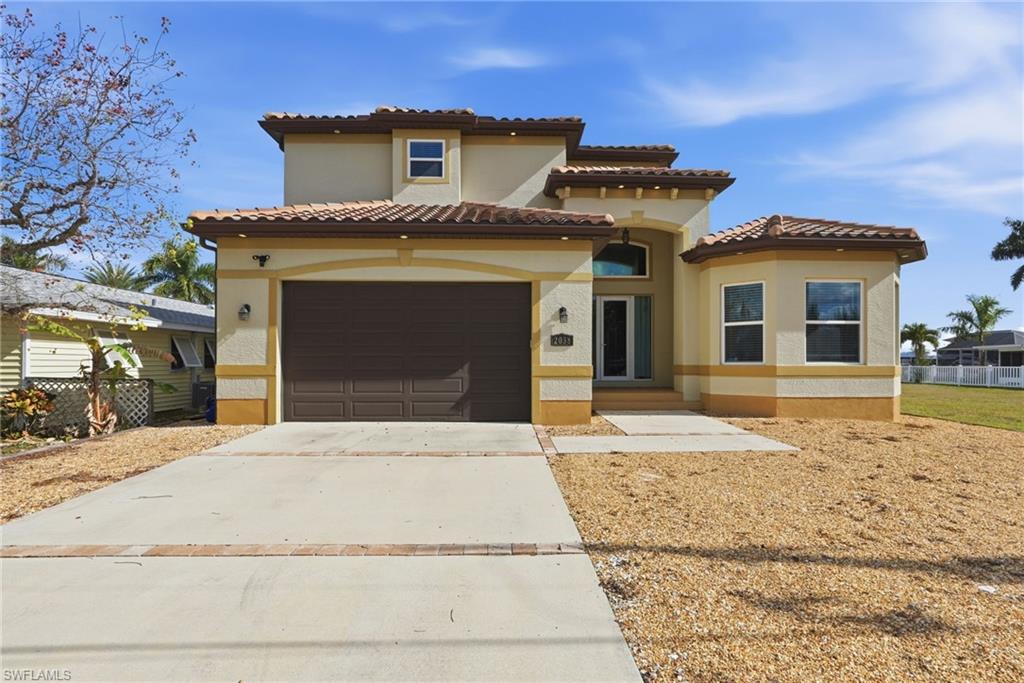 2038 Bahama AVE, FORT MYERS FL 33905
