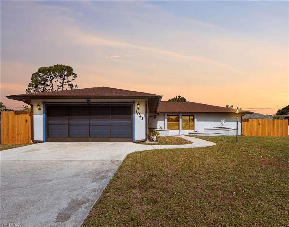 1041 S Salford BLVD, NORTH PORT FL 34287