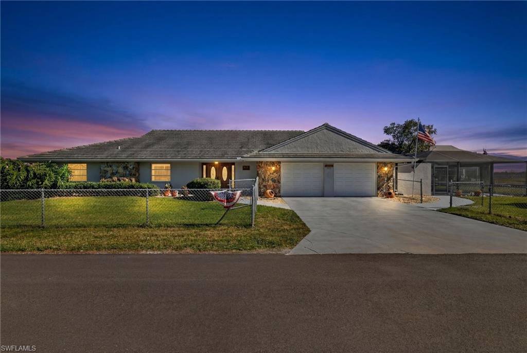 1818 Cherie LN, NORTH FORT MYERS FL 33917