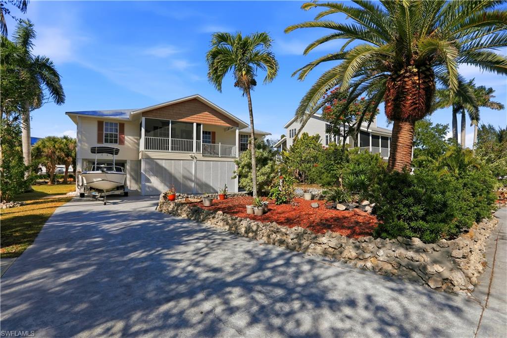 7692 Myrsine CIR, BOKEELIA FL 33922