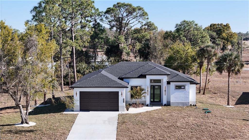 5027 Gunn CIR, LABELLE FL 33935