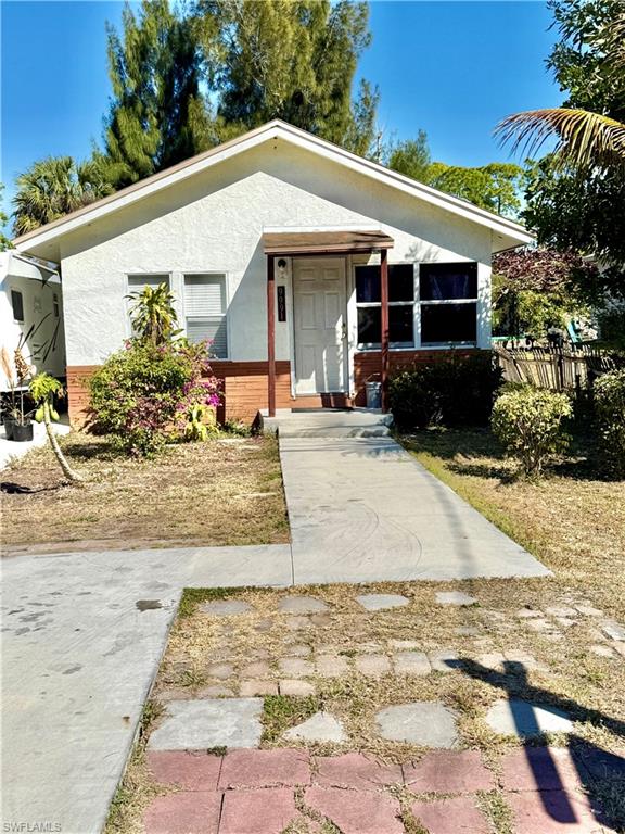 9991 Connecticut ST, BONITA SPRINGS FL 34135