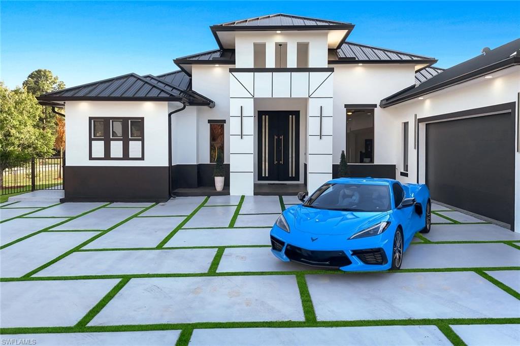 1104 E 6th ST, LEHIGH ACRES FL 33972