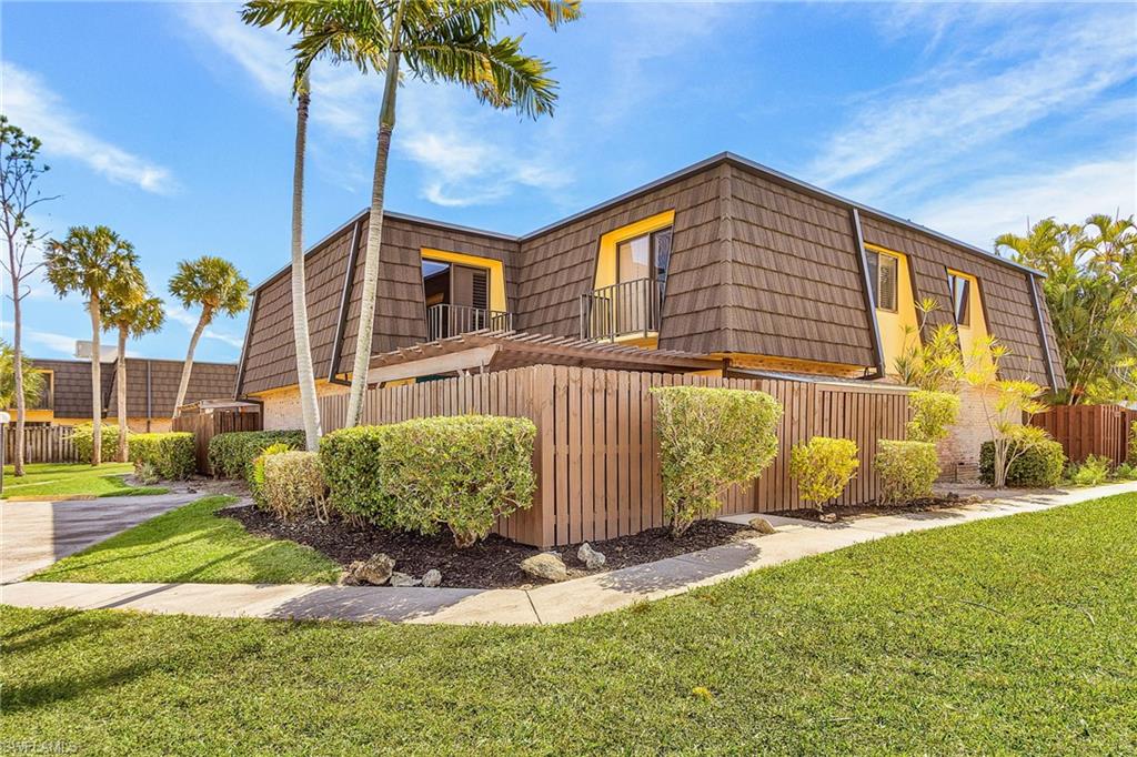 5590 Woodrose CT 4