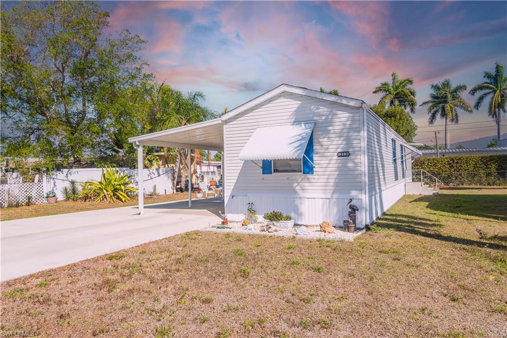 12130 Palm DR
