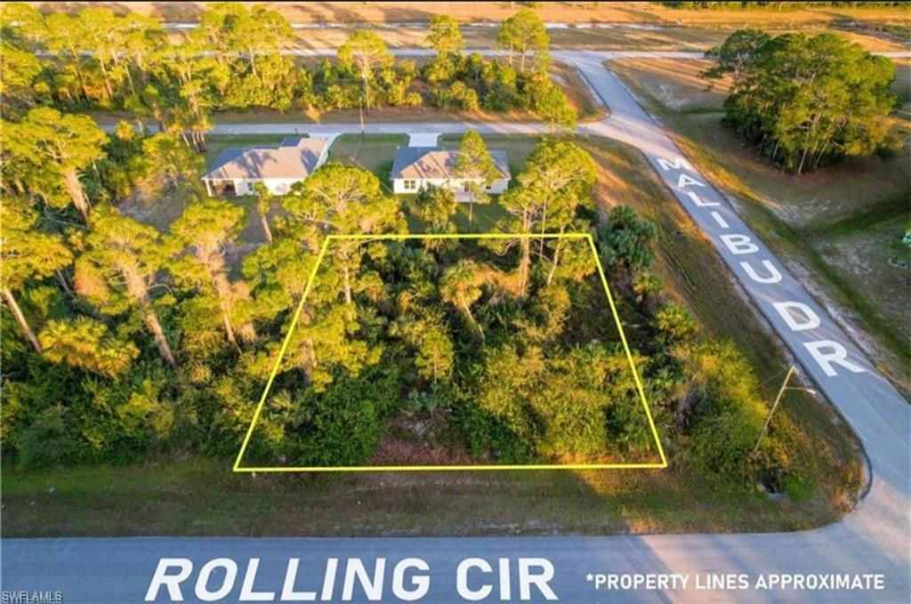 8056 Rolling CIR, LABELLE FL 33935