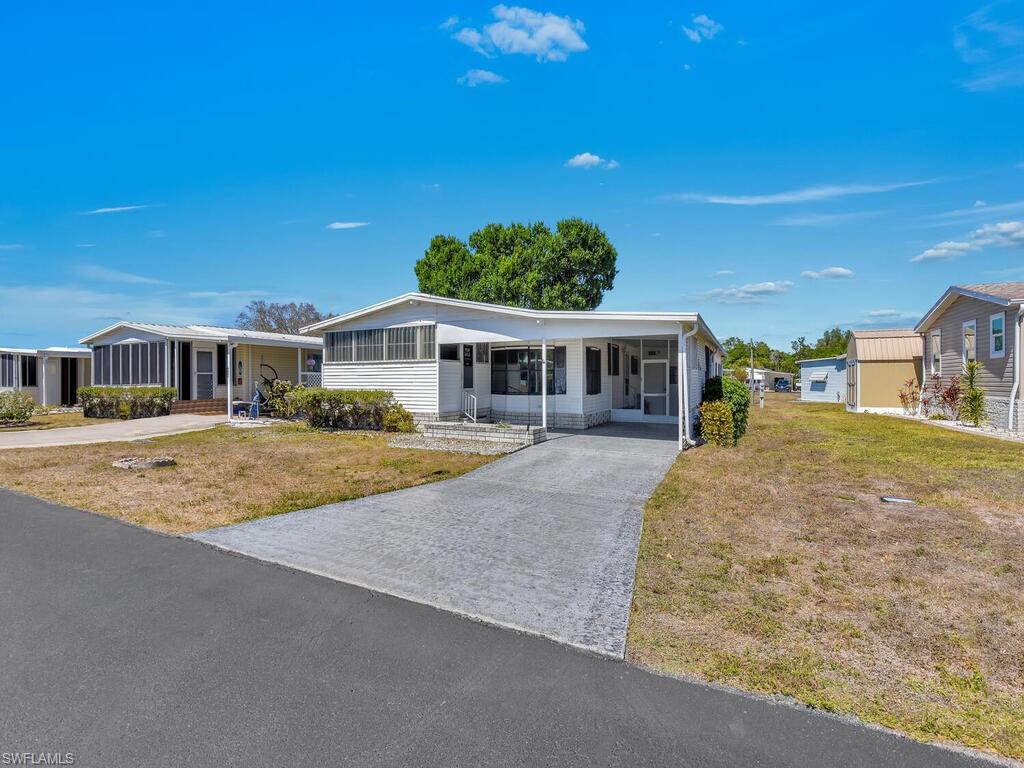 9855 Sugarmill Springs DR