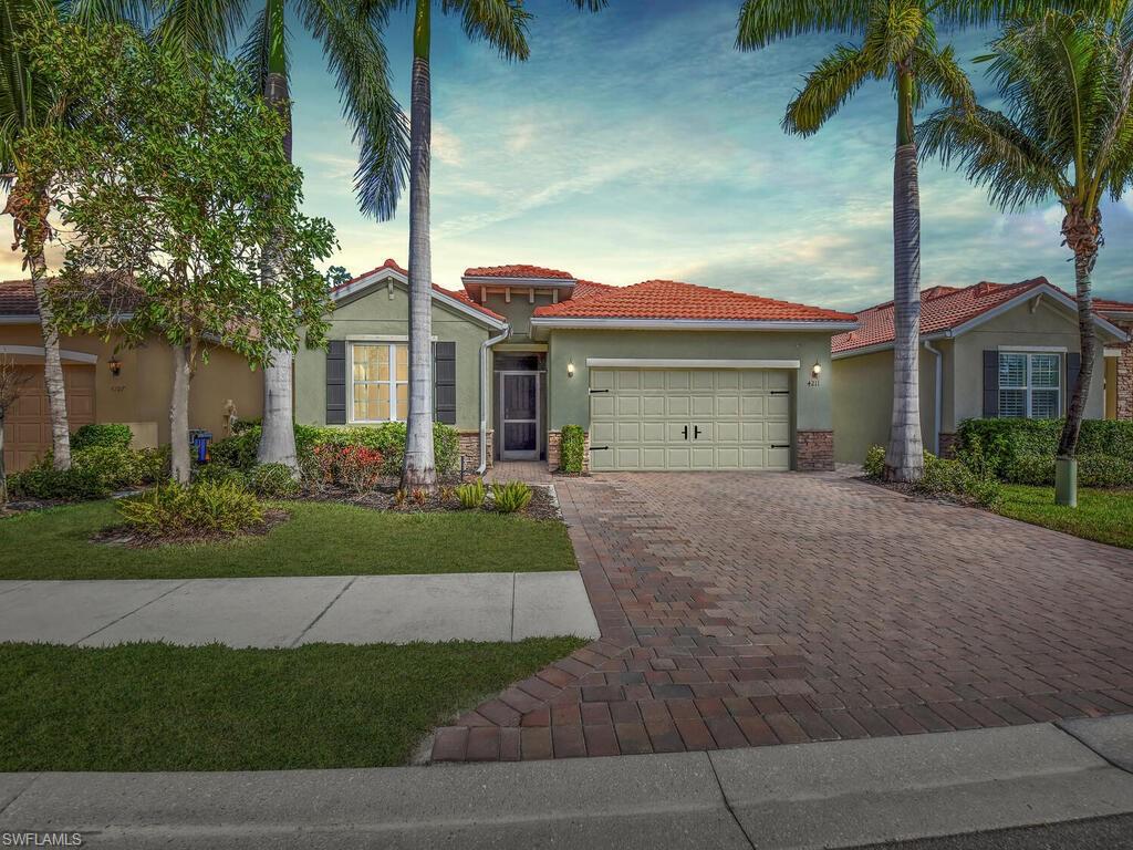 4211 Dutchess Park RD