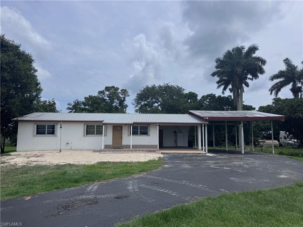 23 W Corkscrew BLVD
