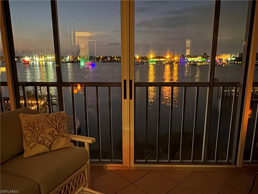 345 Mango ST 401