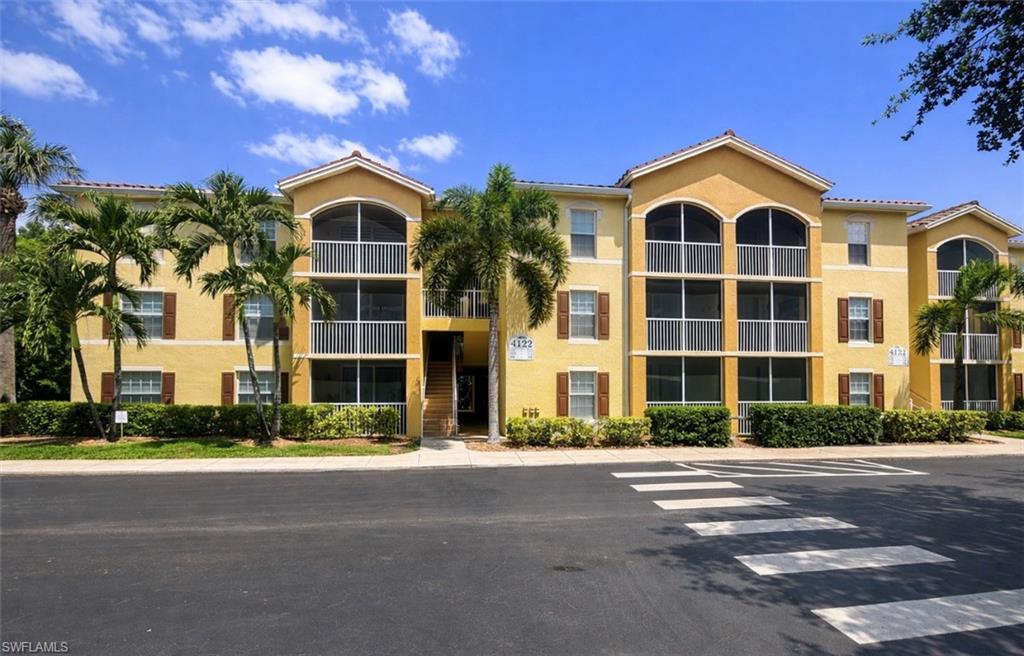 4122 Residence DR 117