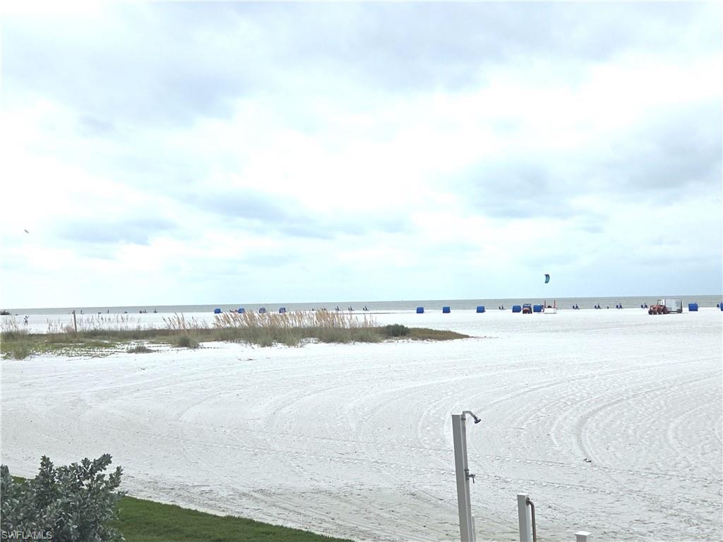 6612 Estero BLVD 1004