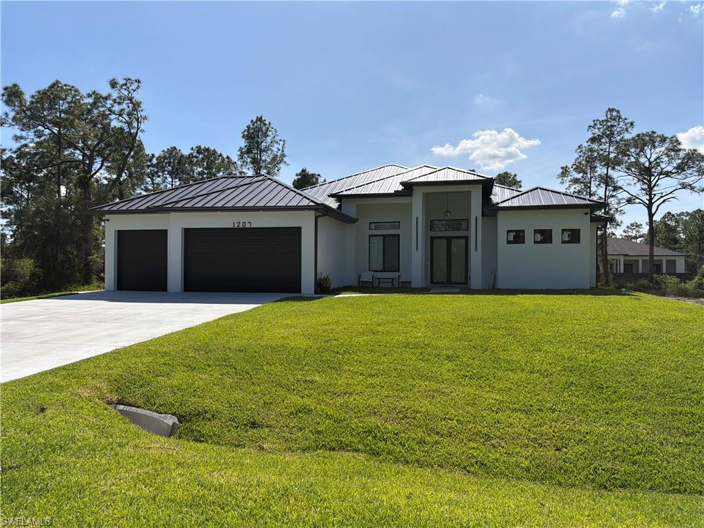 1207 Magnolia AVE