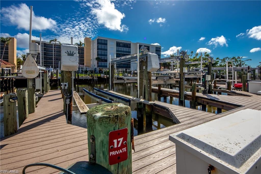 4541 Bay Beach LN 341