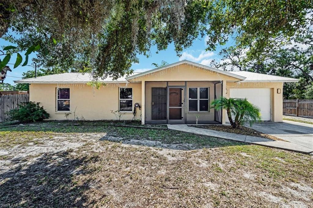 575 Sabal Palm CT