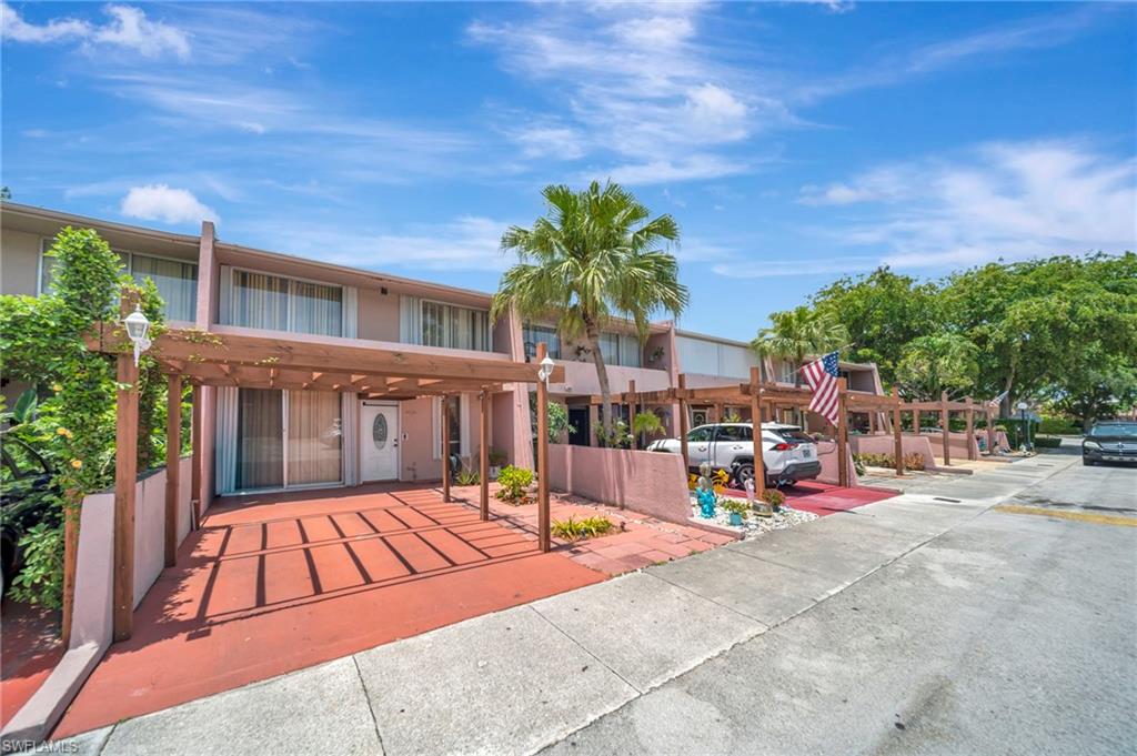 14154 Kendale Lakes CIR