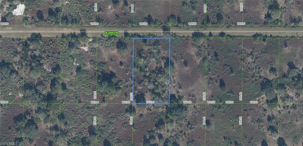 2419 W Jones RD