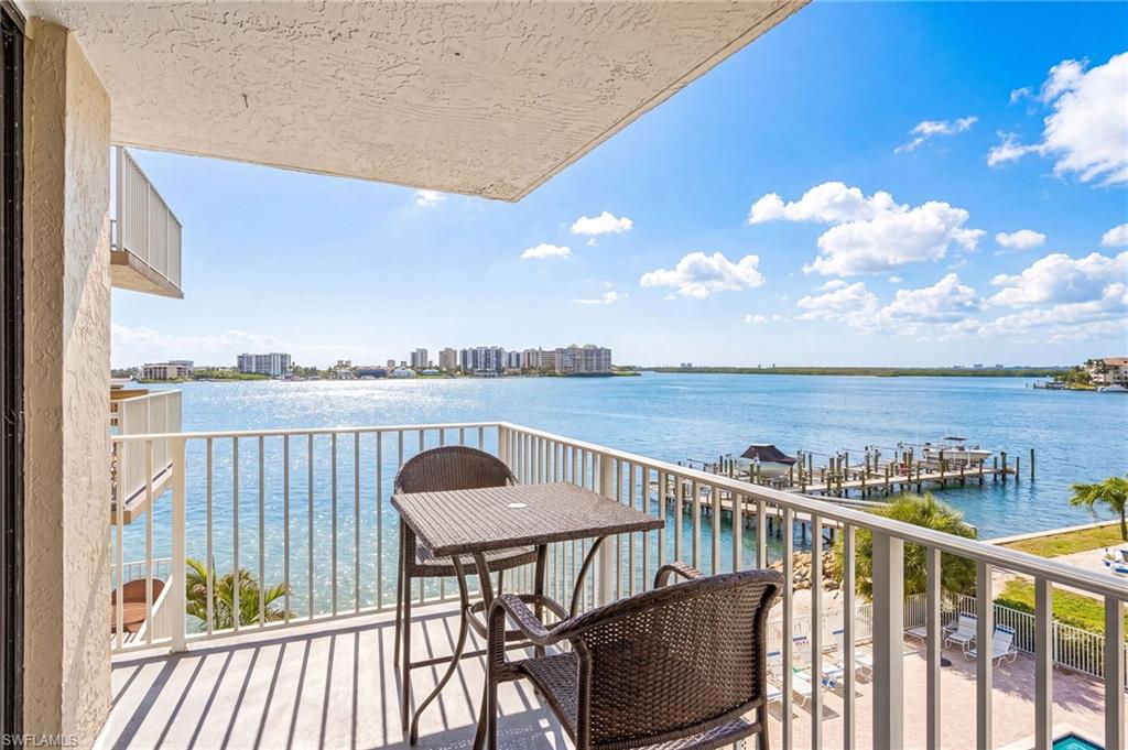 8701 Estero BLVD 304