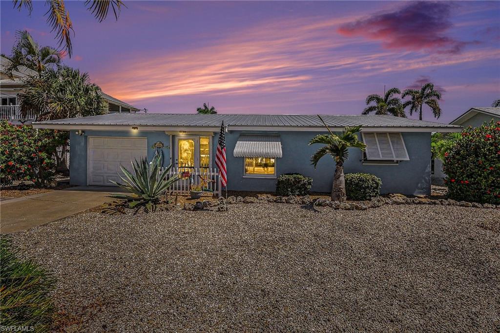 3608 Rita LN